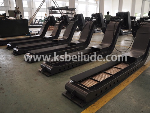 排屑機(jī)組裝現(xiàn)場(chǎng)